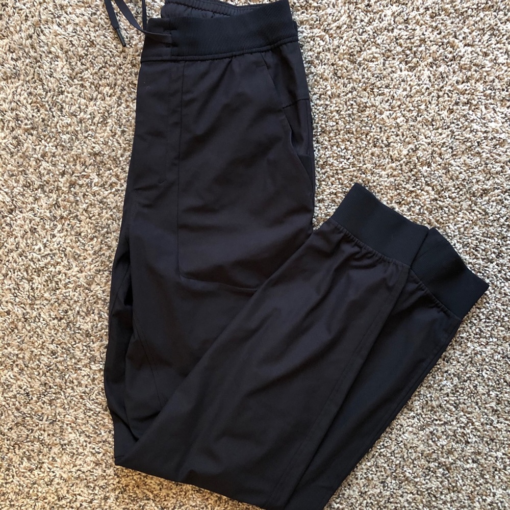 Lulu lemon joggers